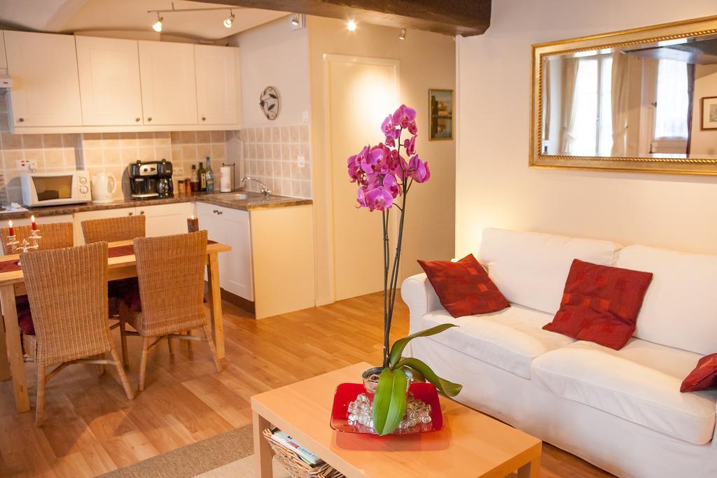 Le Charme Honfleurais Apartment Екстериор снимка